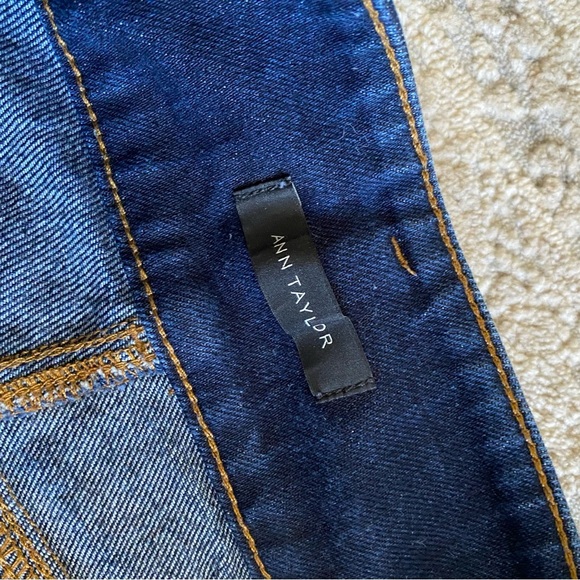 Ann Taylor The Straight Crop Dark Wash High Rise Waist Jeans: 12 - Picture 6 of 9